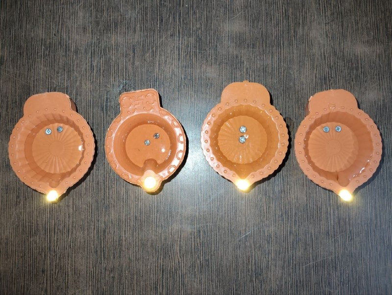 Traditional Diya with Water Sensor LED